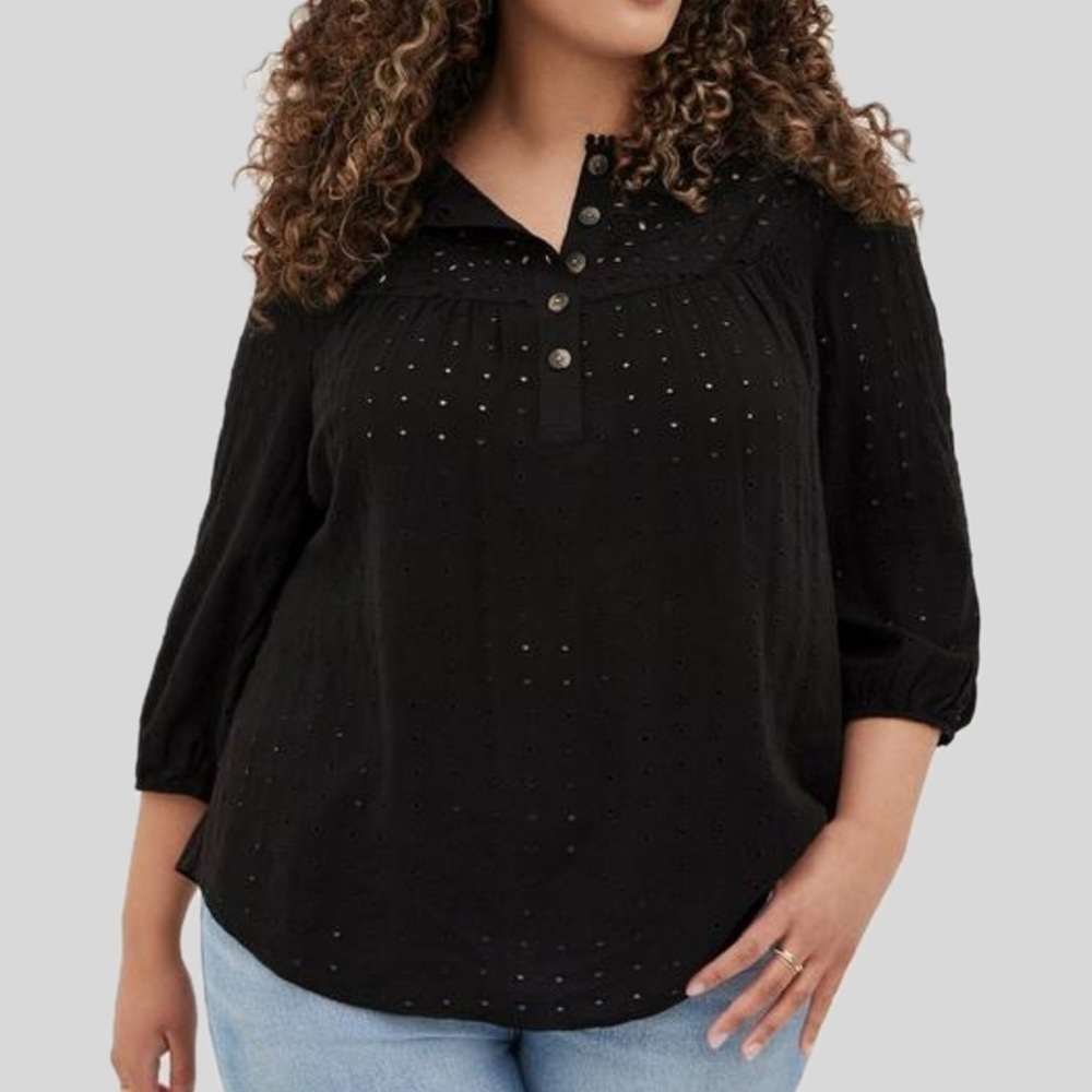Torrid Black Eyelet ¾ Sleeve Peasant Blouse Size 0 Large 12